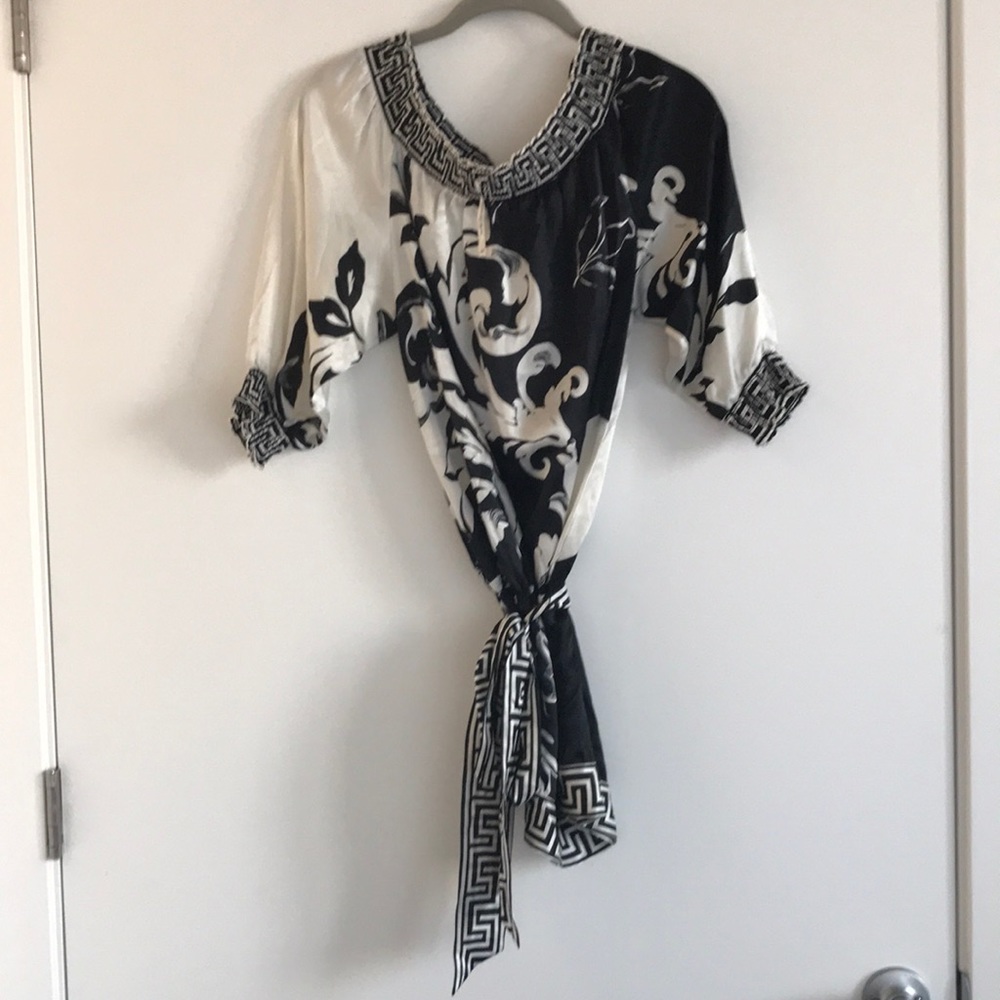 NWT White House black market silk top